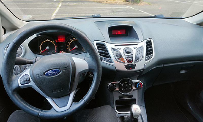 Ford Fiesta 1.4 Dies...