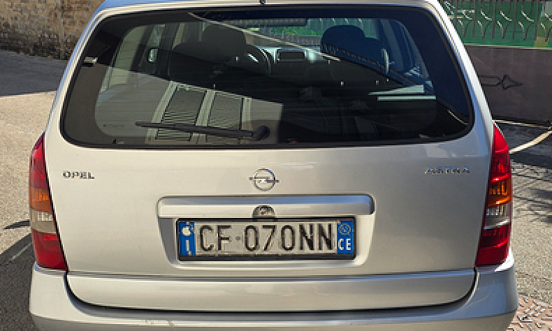 Opel Astra Station W...