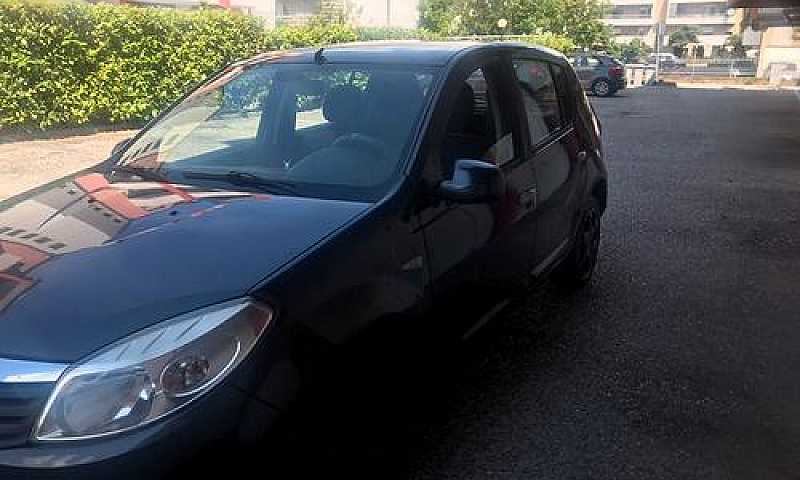 Dacia Sandero 1.4 8V...