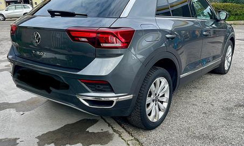 Volkswagen T-Roc 2.0...