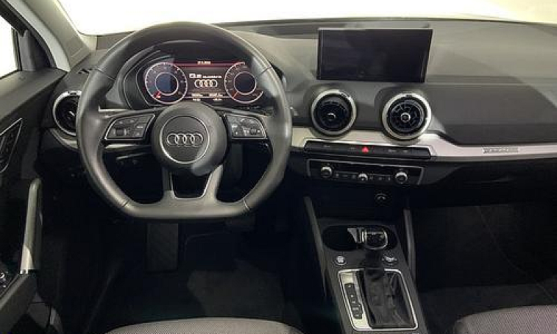 Audi Q2 35 2.0 Tdi S...
