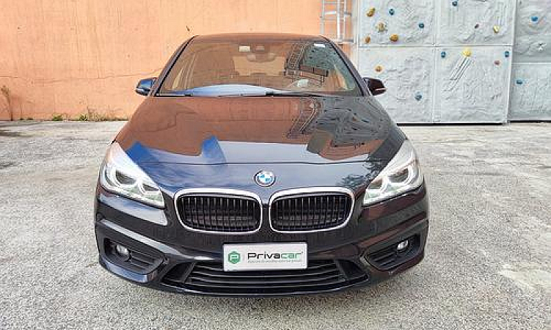 Bmw 218D Active Tour...
