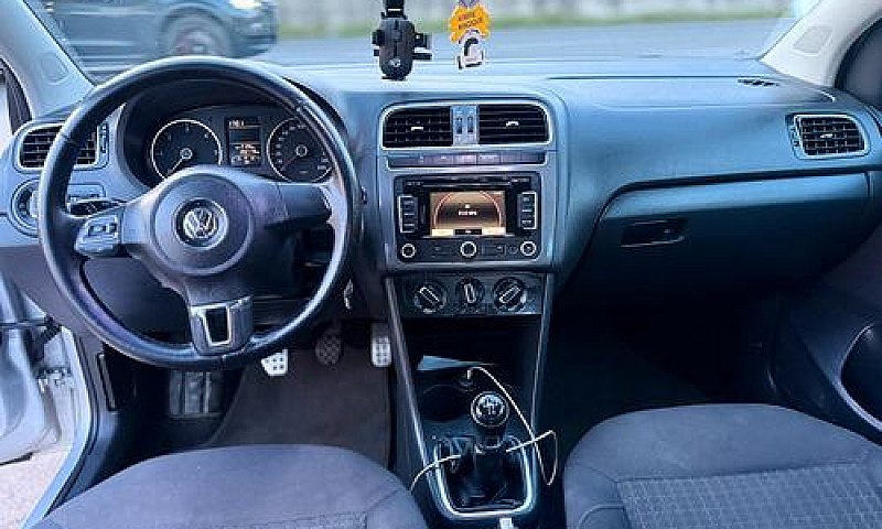 Volkswagen Polo 1.6 ...