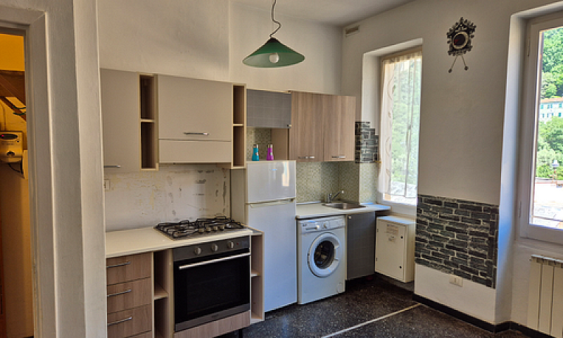Ampio Bilocale Borgo...