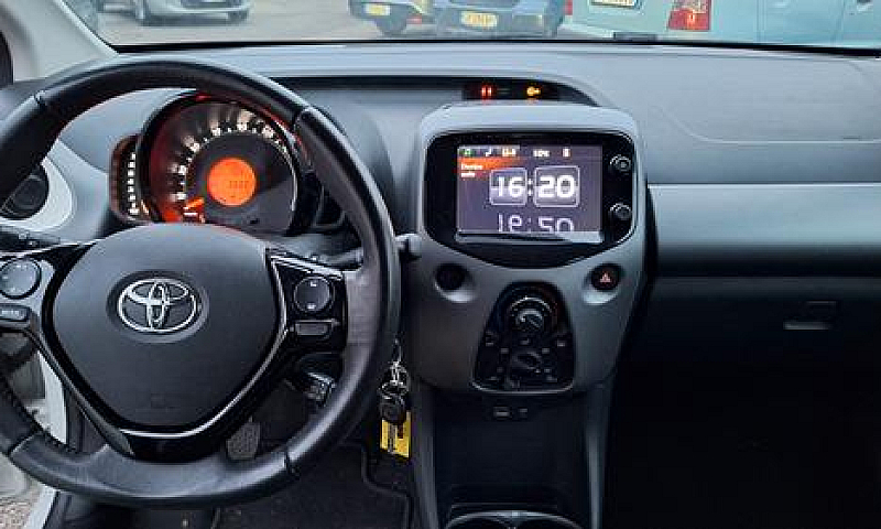 Toyota Aygo 1.0 5 Po...