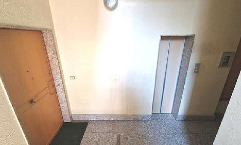 Via Perlasca Mq. 100...