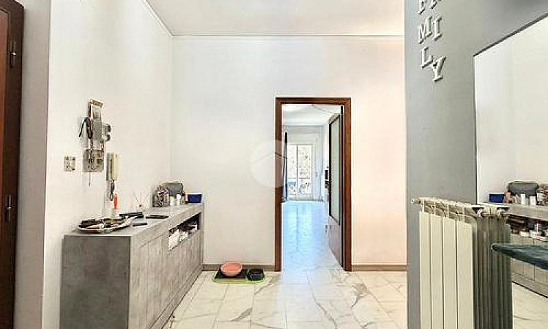 4 Locali A Viterbo...