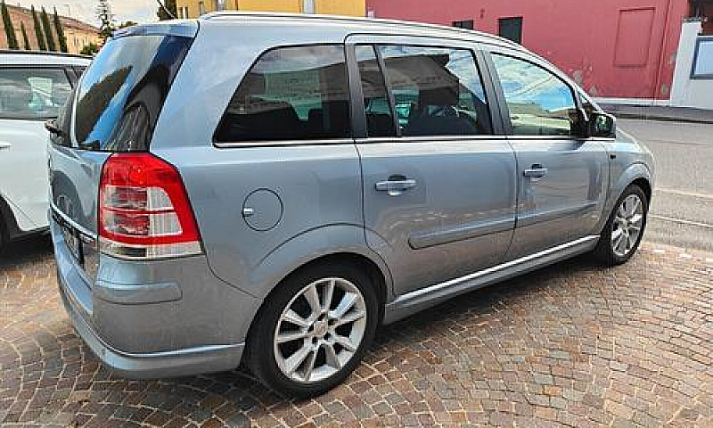 Opel Zafira 1.7 Cdti...