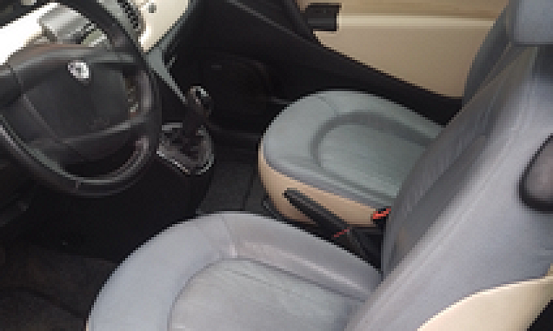 Lancia Ypsilon 1.3 M...