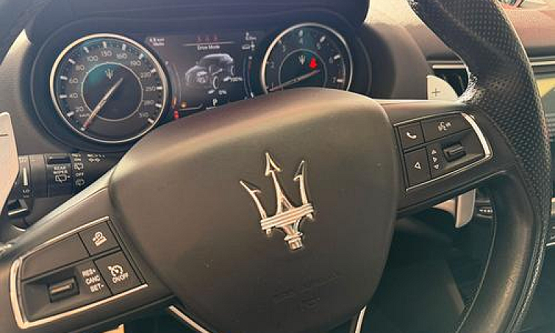 Maserati Levante Mhe...