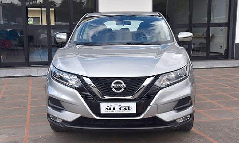 Nissan Qashqai 1.5 D...