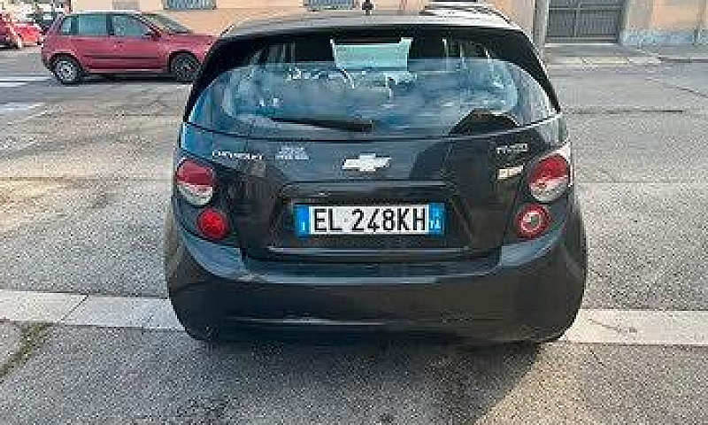 Chevrolet Aveo 1.2 8...