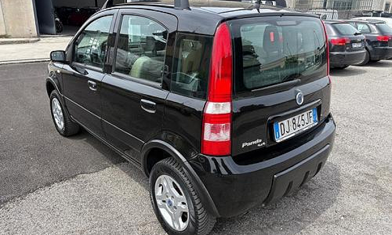 Fiat Panda Climbing ...
