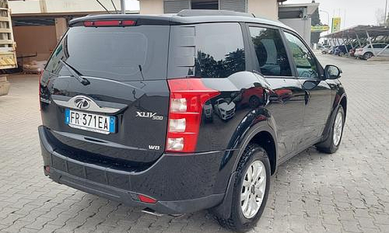 Mahindra Xuv 500 7 P...