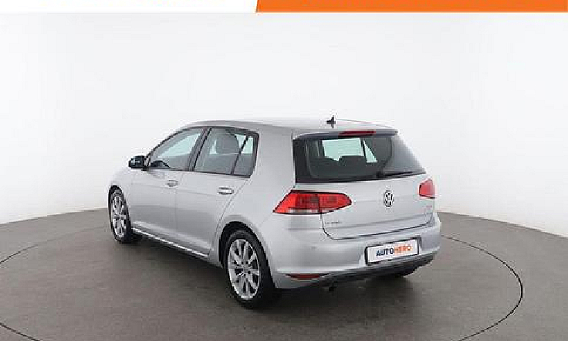 Volkswagen Golf Vf20...