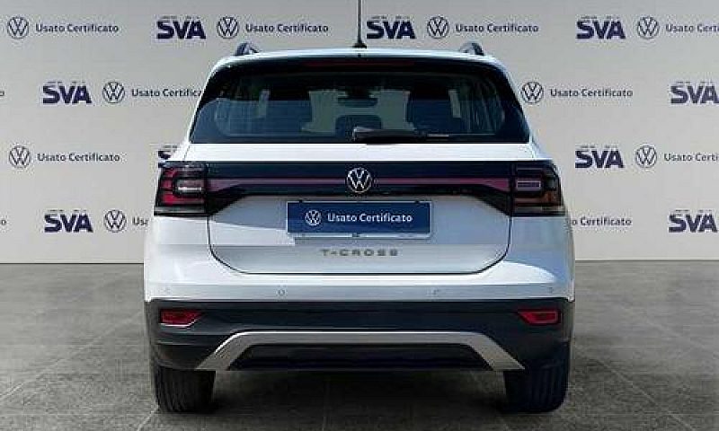 Volkswagen T-Cross 1...