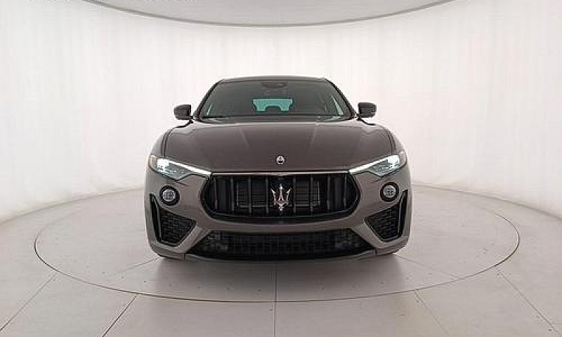 Maserati Levante 2.0...