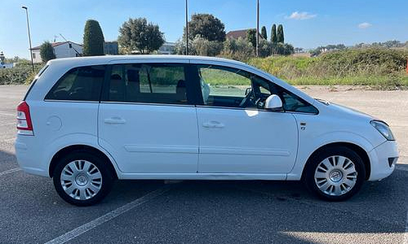 Opel Zafira 1.6 150C...