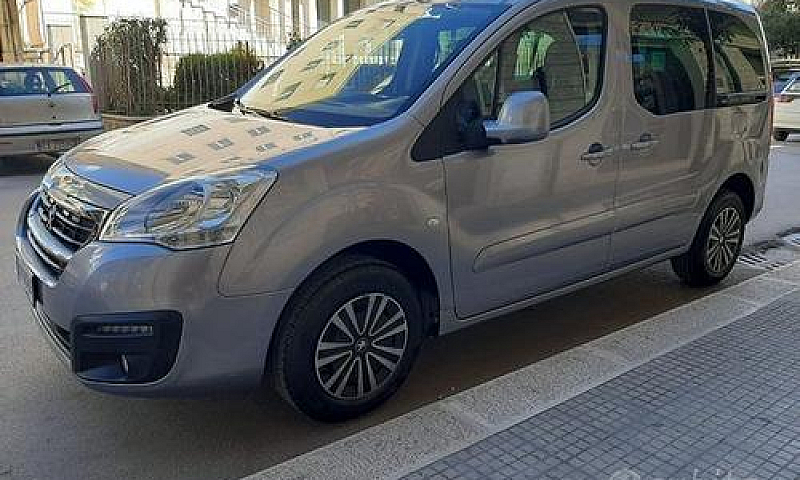 Peugeot Partner Tepe...
