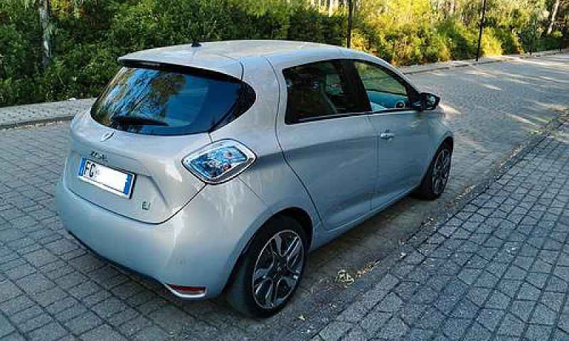 Renault Zoe Zen R240...