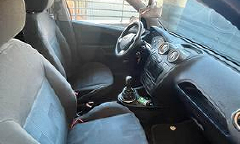 Ford Fiesta 1.4 Tdi...