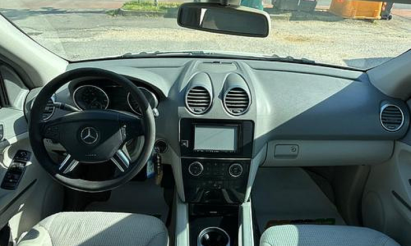 Mercedes-Benz Ml 350...