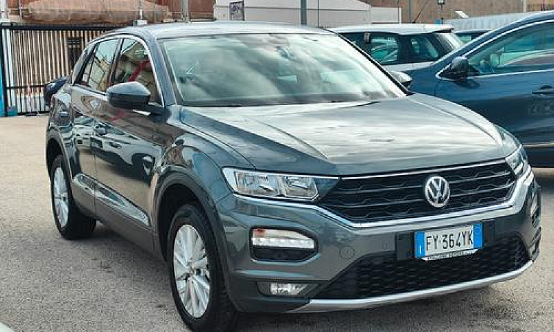 Volkswagen T-Roc 1.6...