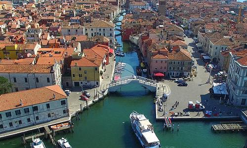 4 Locali A Chioggia...