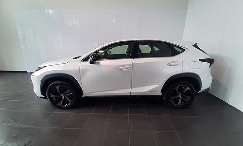 Lexus Nx 300H 2.5 Sp...
