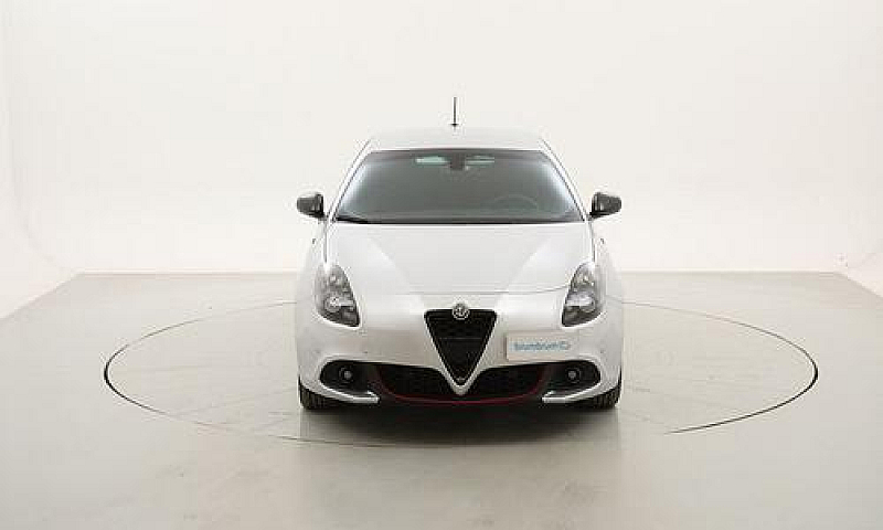 Alfa Romeo Giulietta...