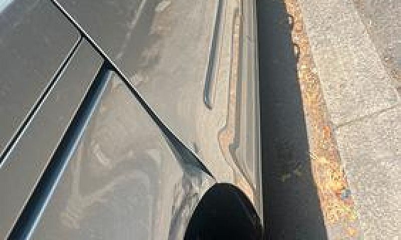 Vw Caddy 1,9...