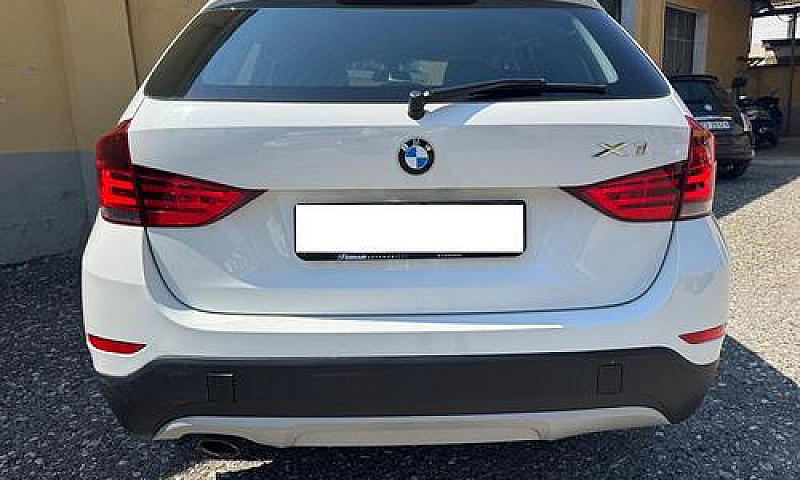 Bmw X1 Super Black F...
