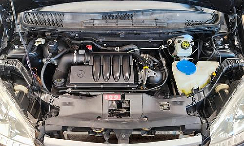 Mercedes-Benz A 180 ...