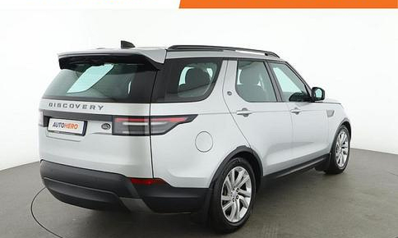 Land Rover Discovery...
