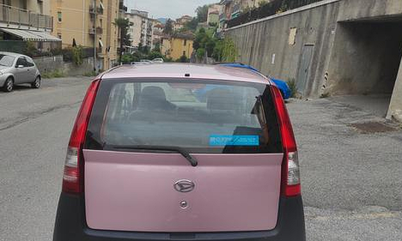 Daihatsu Cuore 1.0 B...