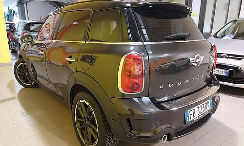 Mini Mini Countryman...