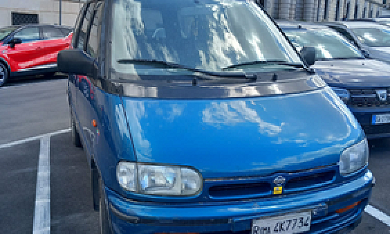 Nissa Serena Benzina...