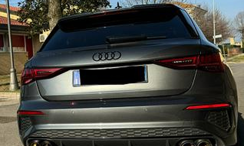 Audi A3 8Y 35 Tfsi...
