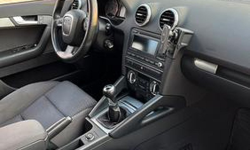 Audi A3...