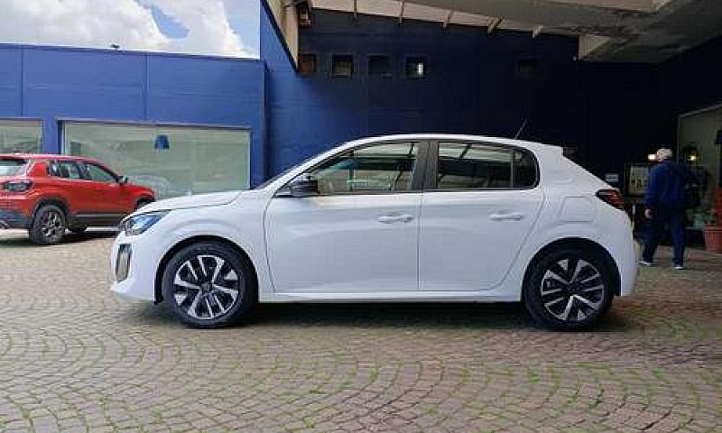 Peugeot 208 Puretech...