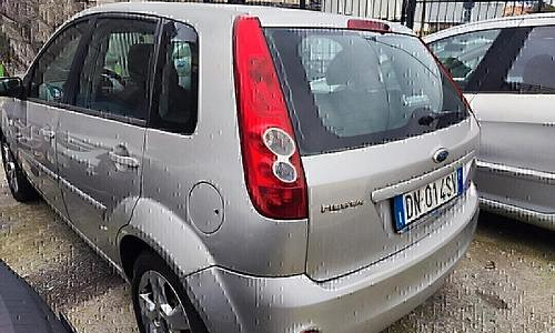 Ford Fiesta - 2008...
