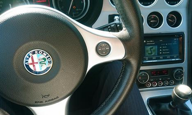 Alfa Romeo 159...