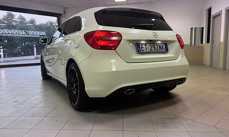 Mercedes-Benz A 180 ...