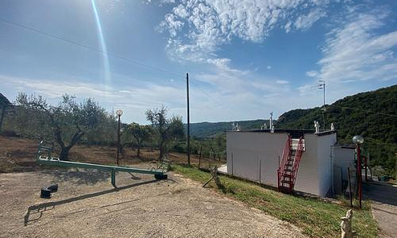 Campagna Con Apparta...