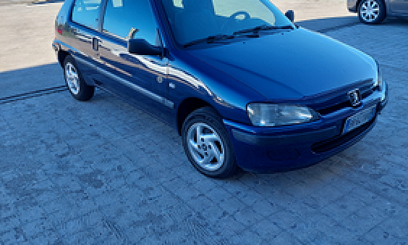 Peugeot 106...
