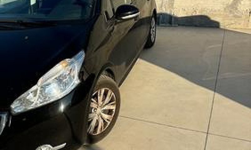Peugeot 208 1.2 Vti ...