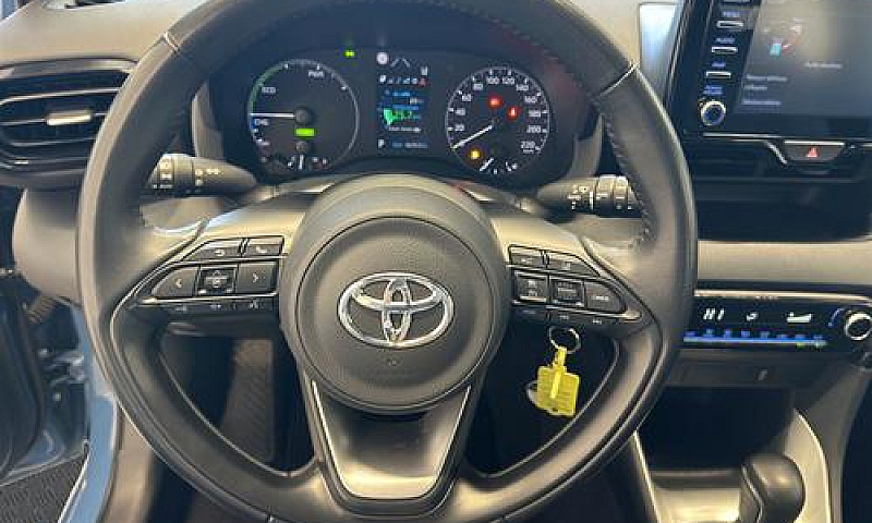 Toyota Yaris 1.5H Ac...