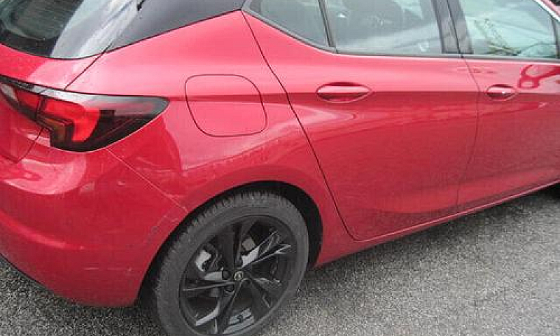 Opel Astra Sport 1.5...