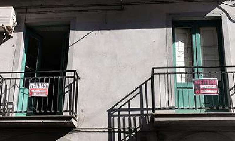 Casa & Magazzino A S...