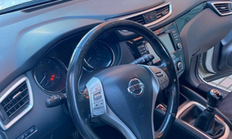 Nissan Qashqai 1.5 D...